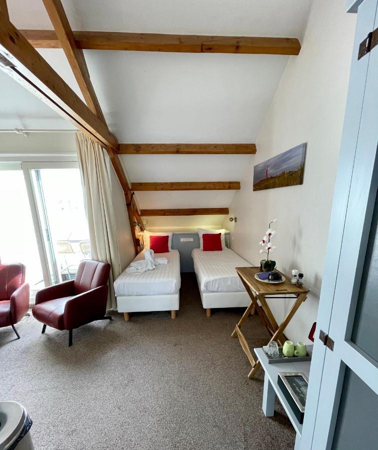 Standard Double Room Loggia,1101246651:JPEG